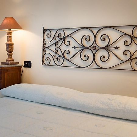 סירמיונה Hotel Mon Repos מראה חיצוני תמונה